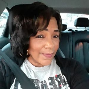 Meet your Posher, Marsha